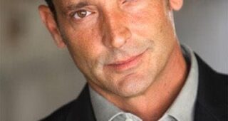 Robert Torti : Photo officielle