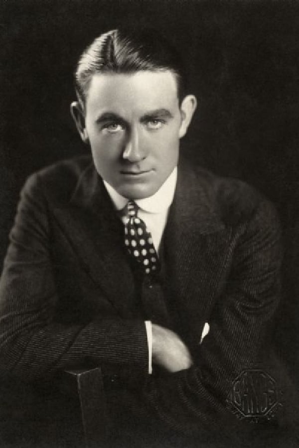 Owen Moore : Photo officielle