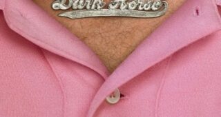 Dark Horse : Affiche officielle