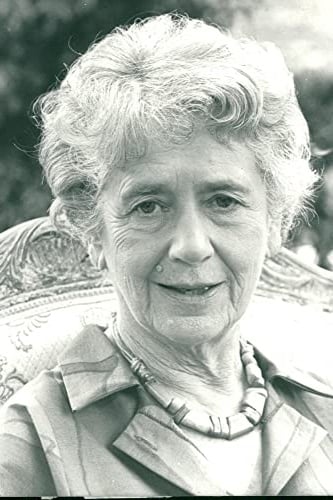Peggy Ashcroft : Photo officielle