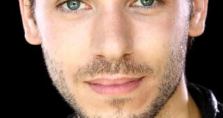A.J. LoCascio : Photo officielle