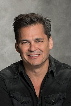 Peter M. Lenkov : Photo officielle