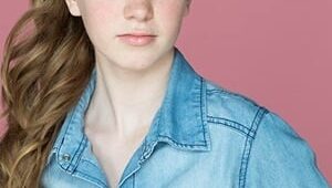 Summer H. Howell : Photo officielle