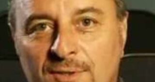 Yves Simoneau : Photo officielle
