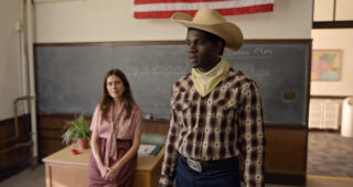 Little America : Photo Jessica Hecht