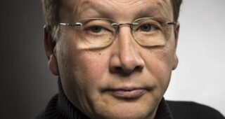 Serge Larivière : Photo officielle