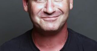 Steven Rogers : Photo officielle