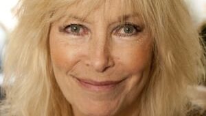 Prunella Gee : Photo officielle
