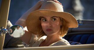 Rebecca : Photo Lily James