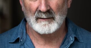 Greg Johnson : Photo officielle