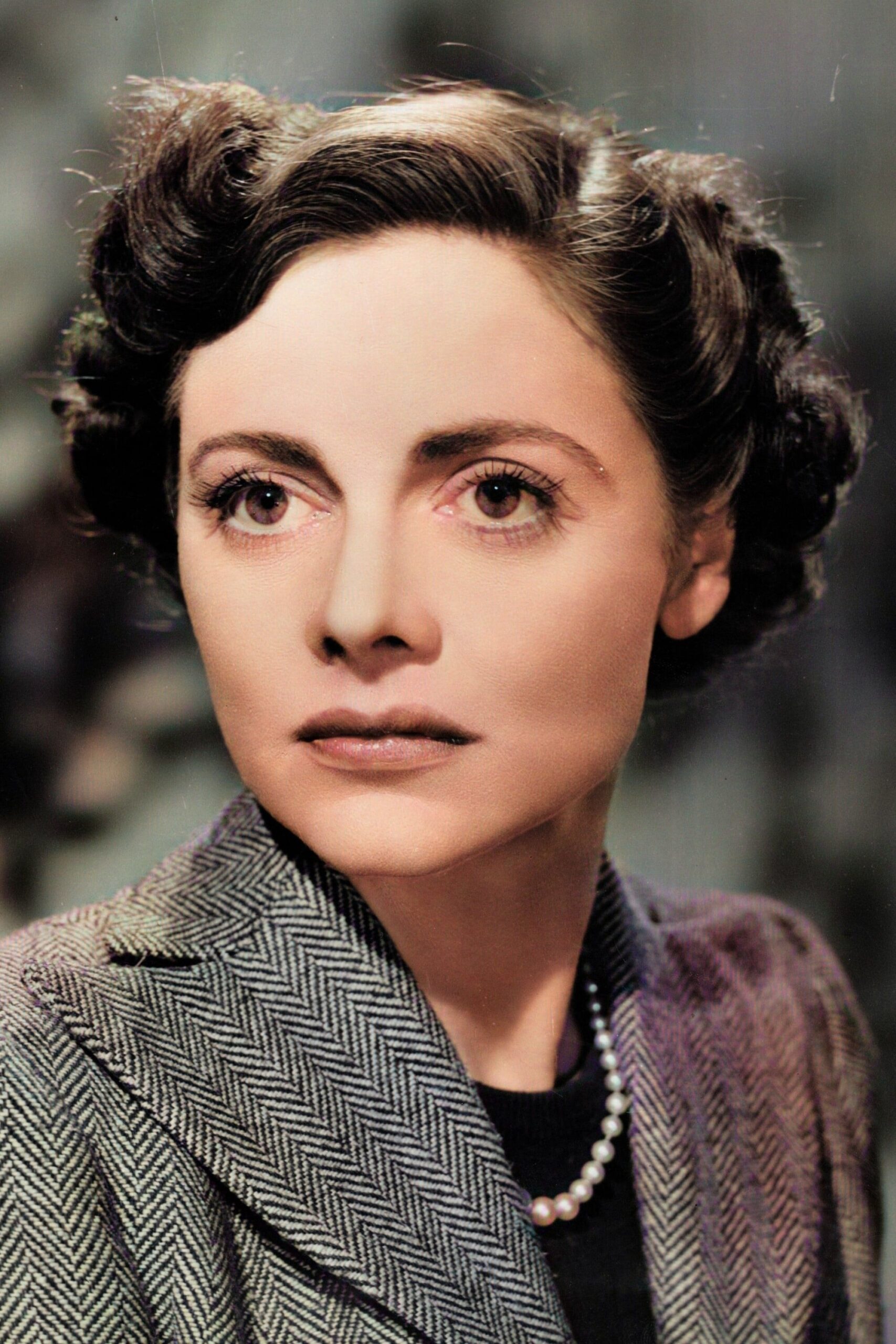 Celia Johnson : Photo officielle