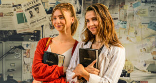 Teenage Bounty Hunters : photo, Maddie Phillips, Anjelica Bette Fellini