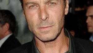 Andrew Douglas : Photo officielle