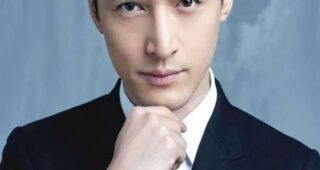 Hu Ge : Photo officielle