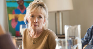 Blackbird : photo, Lindsay Duncan