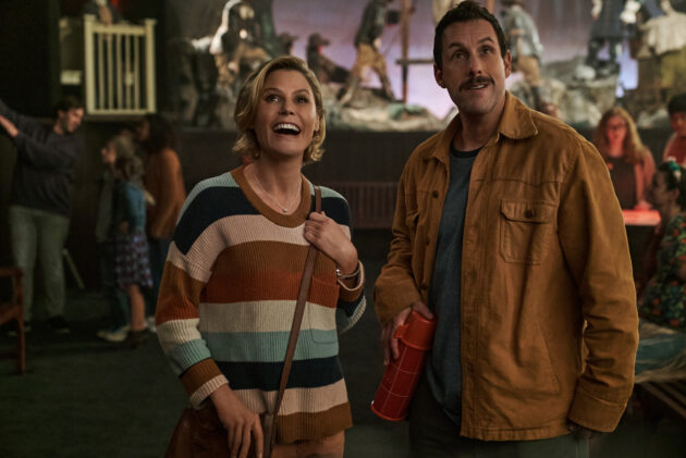 photo, Julie Bowen, Adam Sandler
