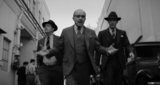 Mank : photo, , Arliss Howard