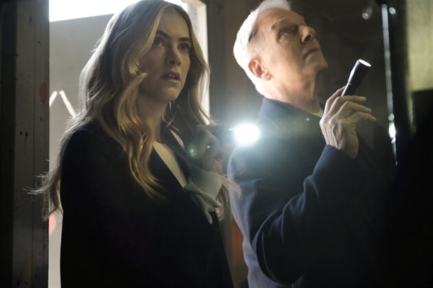 photo, Mark Harmon, Emily Wickersham