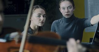 Nocturne : photo, Madison Iseman, Sydney Sweeney