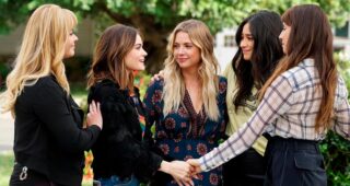Pretty Little Liars : photo, Ashley Benson, Lucy Hale, Sasha Pieterse, Shay Mitchell, Troian Bellisario