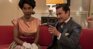 Ratched : Photo Sophie Okonedo, Jon Jon Briones