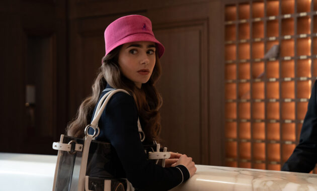 Emily in Paris : Photo Lily Collins