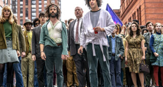 Les Sept de Chicago : Photo Sacha Baron Cohen, Jeremy Strong