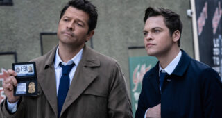 Supernatural : photo, Alexander Calvert, Misha Collins