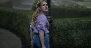 The Haunting of Bly Manor : photo, Victoria Pedretti