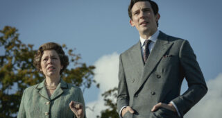 The Crown : Photo Olivia Colman, Josh O'Connor