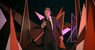 L'Homme au pistolet d'or : photo, Roger Moore