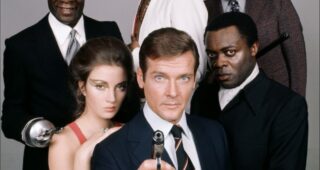 Vivre et laisser mourir : photo, Roger Moore