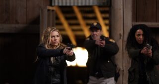 Big Sky : photo, Dedee Pfeiffer, Kylie Bunbury