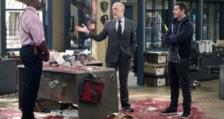 Brooklyn Nine-Nine : photo, J.K. Simmons, Terry Crews, Andy Samberg
