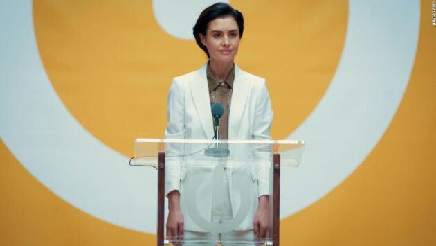 photo, Hannah Ware