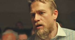 La loi de la jungle : photo, Charlie Hunnam, Jack O'Connell (II)