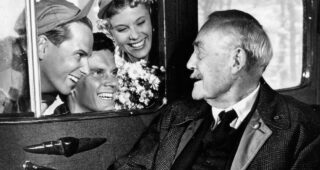 Les fraises sauvages : Photo Folke Sundquist, Björn Bjelfvenstam, Bibi Andersson, Victor Sjöström