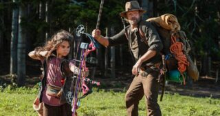 Love and Monsters : photo, Michael Rooker, Ariana Greenblatt