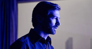 The Flight Attendant : Photo Michiel Huisman