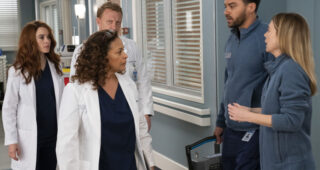 Grey's Anatomy : photo, Jesse Williams, Debbie Allen
