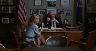 Présumé innocent : Photo Greta Scacchi, Brian Dennehy