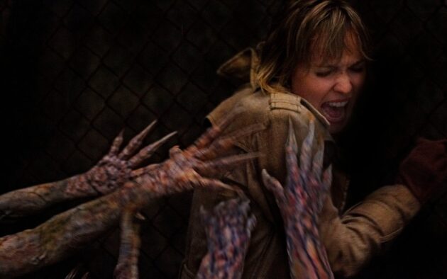 photo, Radha Mitchell