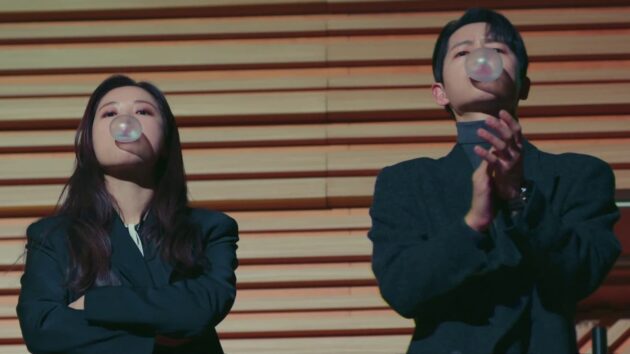 photo, Jeon Yeo-been, Song Joong-ki