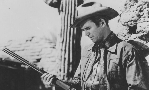Winchester 73 : photo, James Stewart