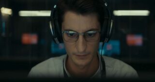 Boîte noire : photo, Pierre Niney