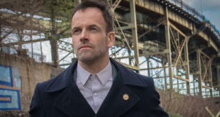 Elementary : photo, Jonny Lee Miller