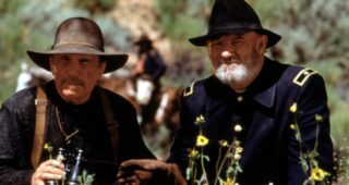 Géronimo : photo, Gene Hackman, Robert Duvall