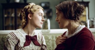 Ammonite : photo, Kate Winslet, Saoirse Ronan