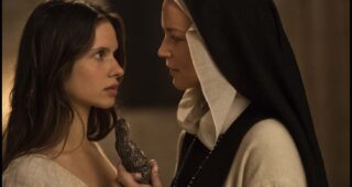 Benedetta : photo, Virginie Efira, Daphne Patakia