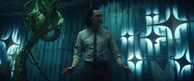 photo, Tom Hiddleston